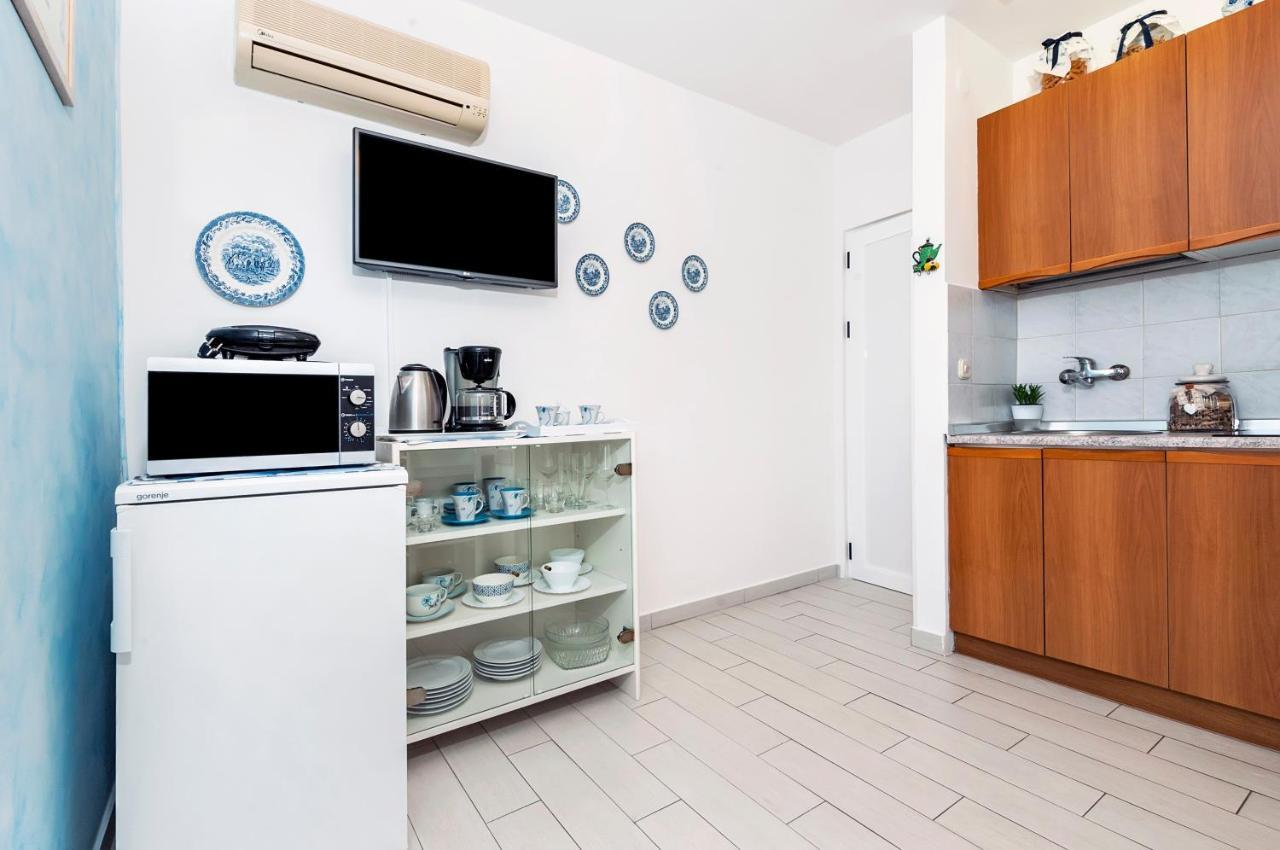 Apartment Casa Banko ロヴィニ エクステリア 写真