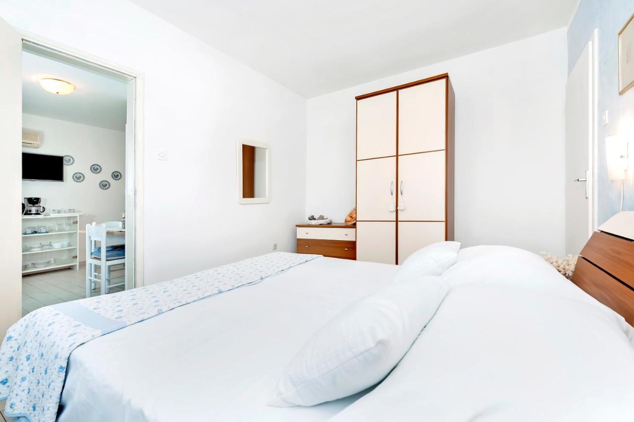 Apartment Casa Banko ロヴィニ エクステリア 写真