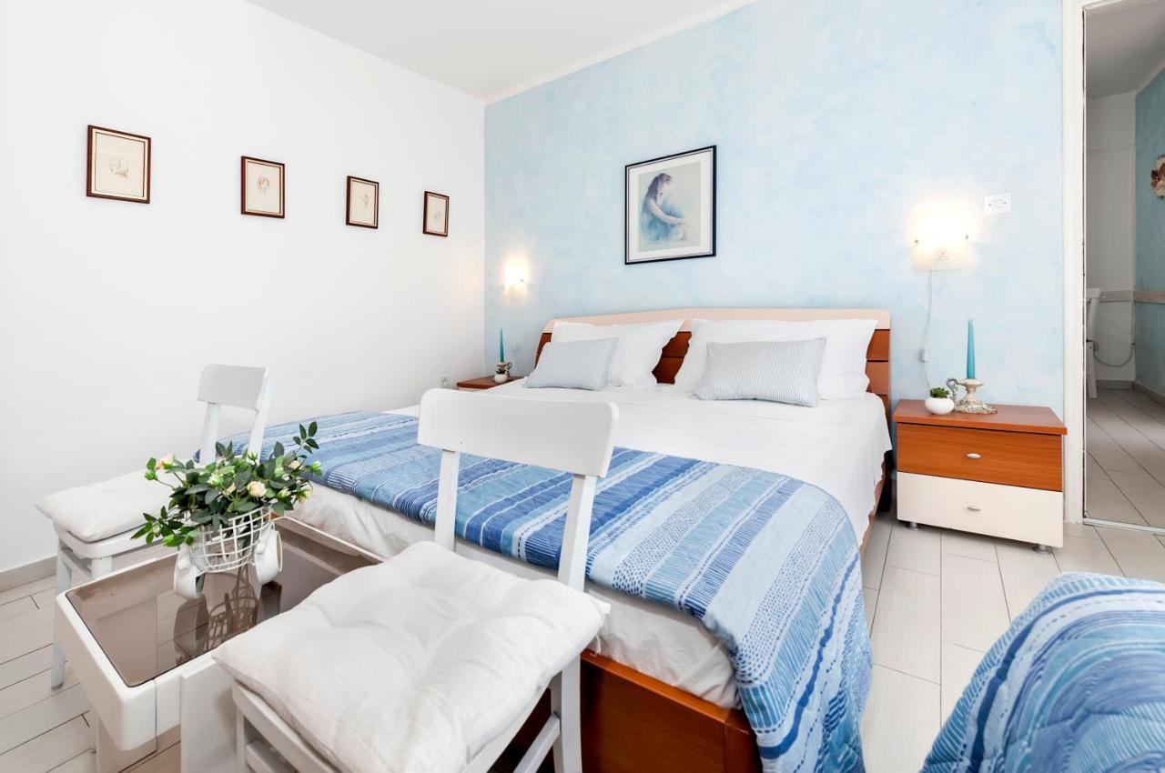 Apartment Casa Banko ロヴィニ エクステリア 写真