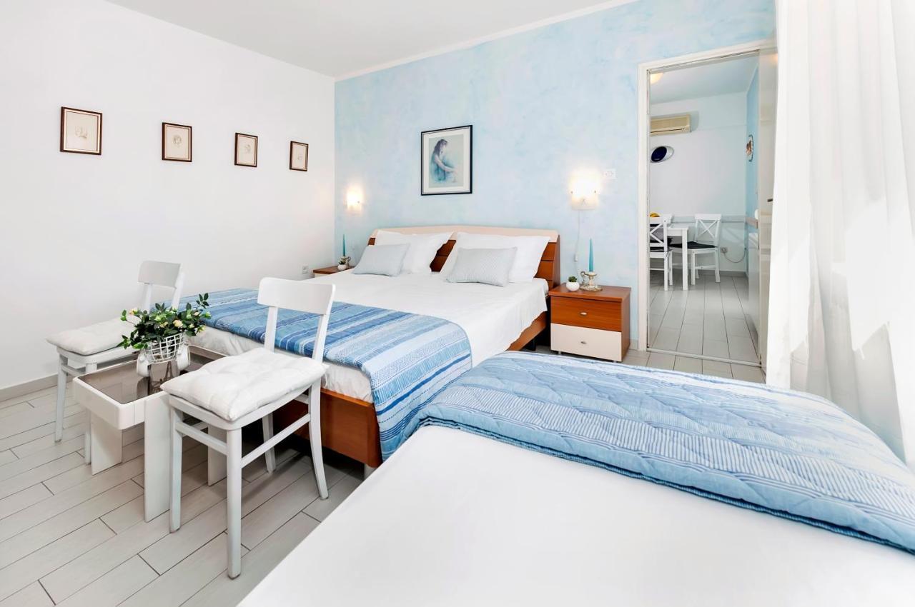 Apartment Casa Banko ロヴィニ エクステリア 写真
