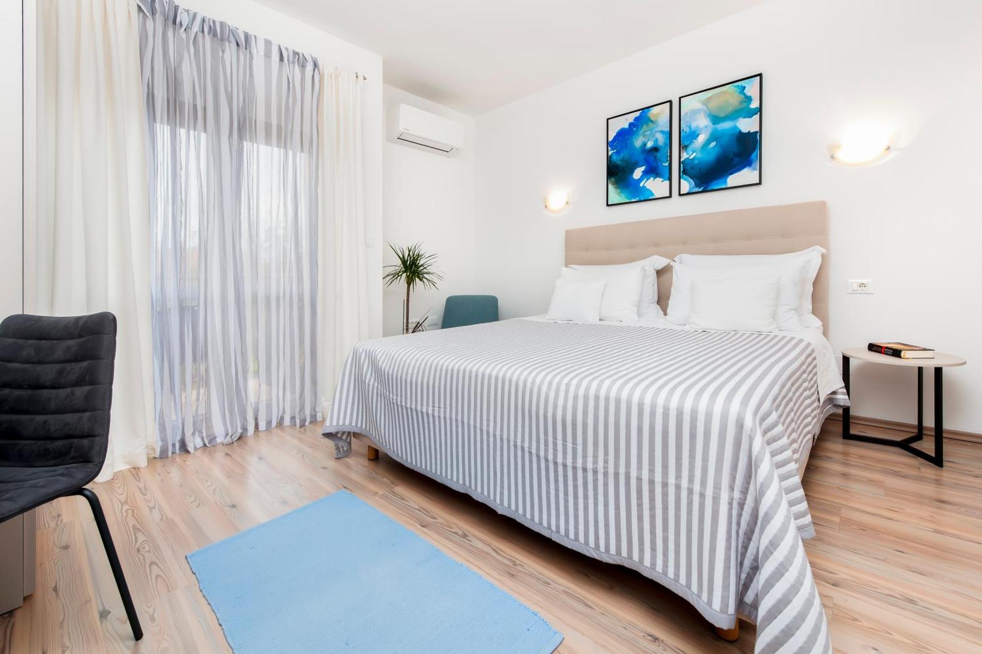 Apartment Casa Banko ロヴィニ エクステリア 写真